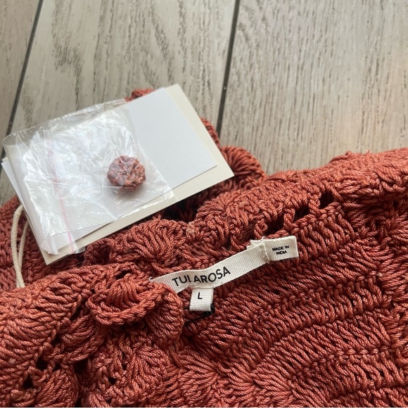 Tularosa Rust Crochet Knit Top - Picture 3 of 7